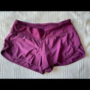 Lululemon shorts size 6